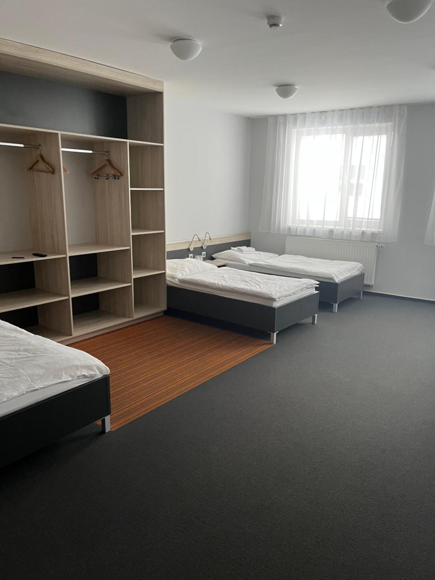 Buly Arena Hotel Kravare  Exterior photo